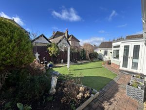 Photo 6- click for photo gallery